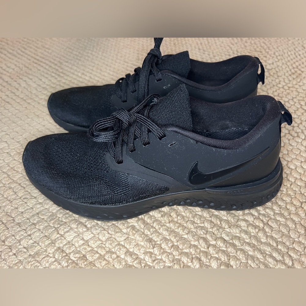 Nike Odyssey React Flyknit 2